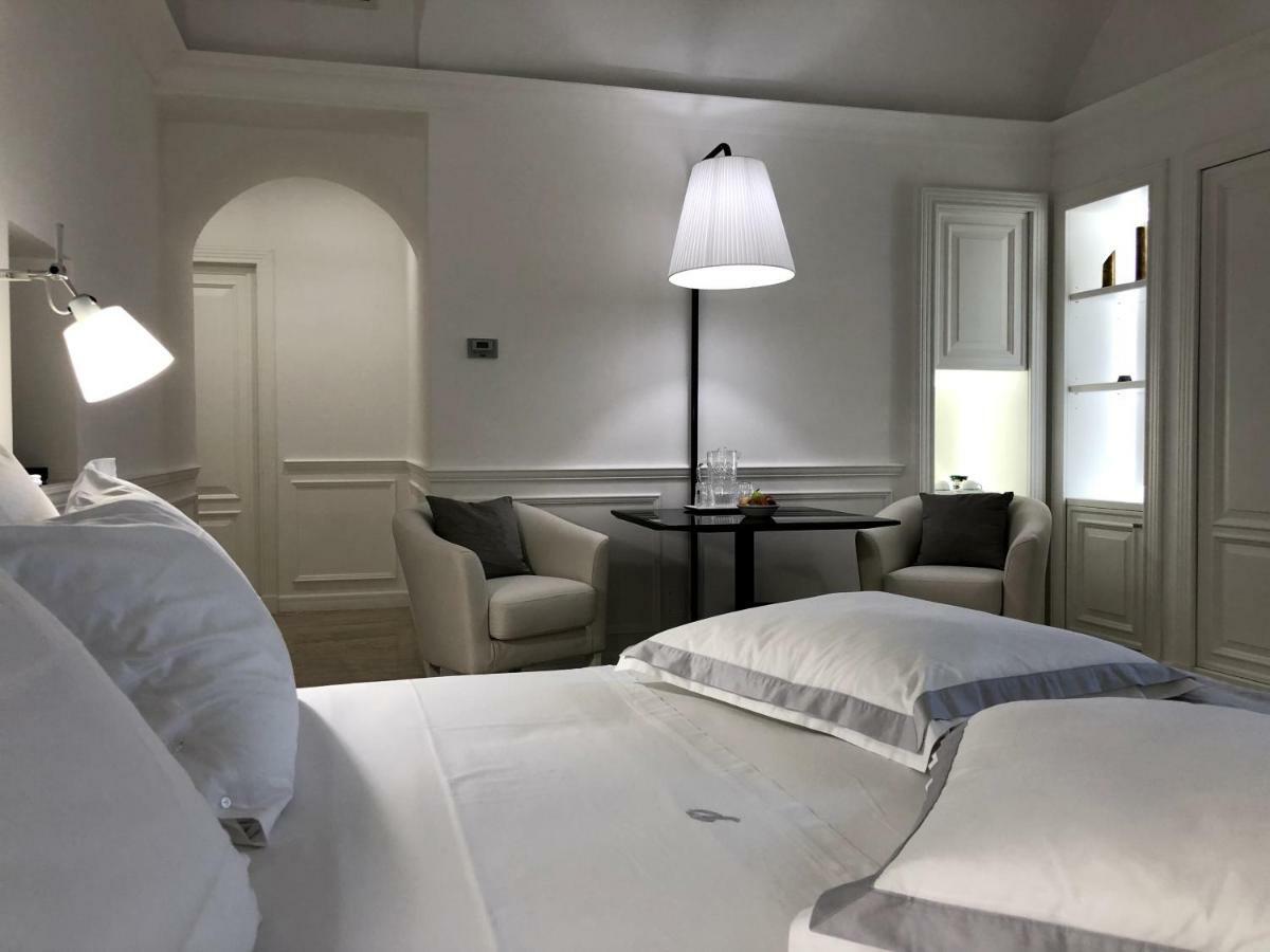 Piazza Posta Dimora Di Charme Hotel Procida Luaran gambar